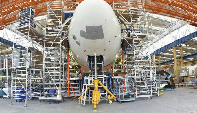 NFJ金屬防靜電不發(fā)火防爆地坪的特點(diǎn)和優(yōu)勢(shì)